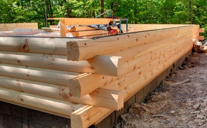 Log Home Construction in